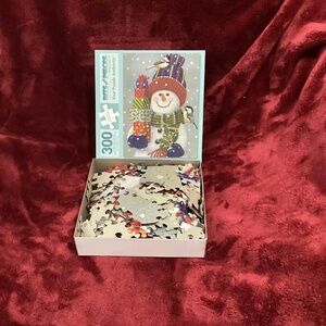 300 Piece Christmas  Snowman Puzzle